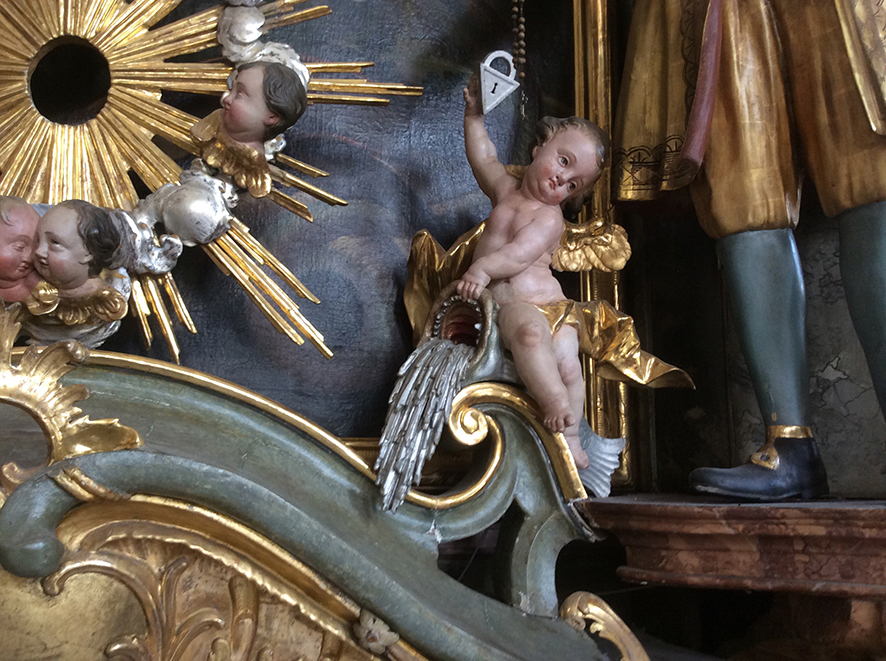 Putto mit Schloß, Schloß von Halfing